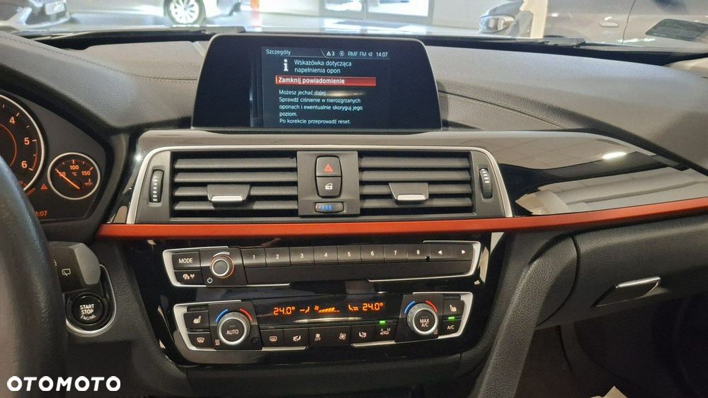 BMW Seria 3 318d Advantage - 17