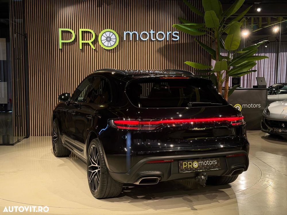 Porsche Macan T - 17