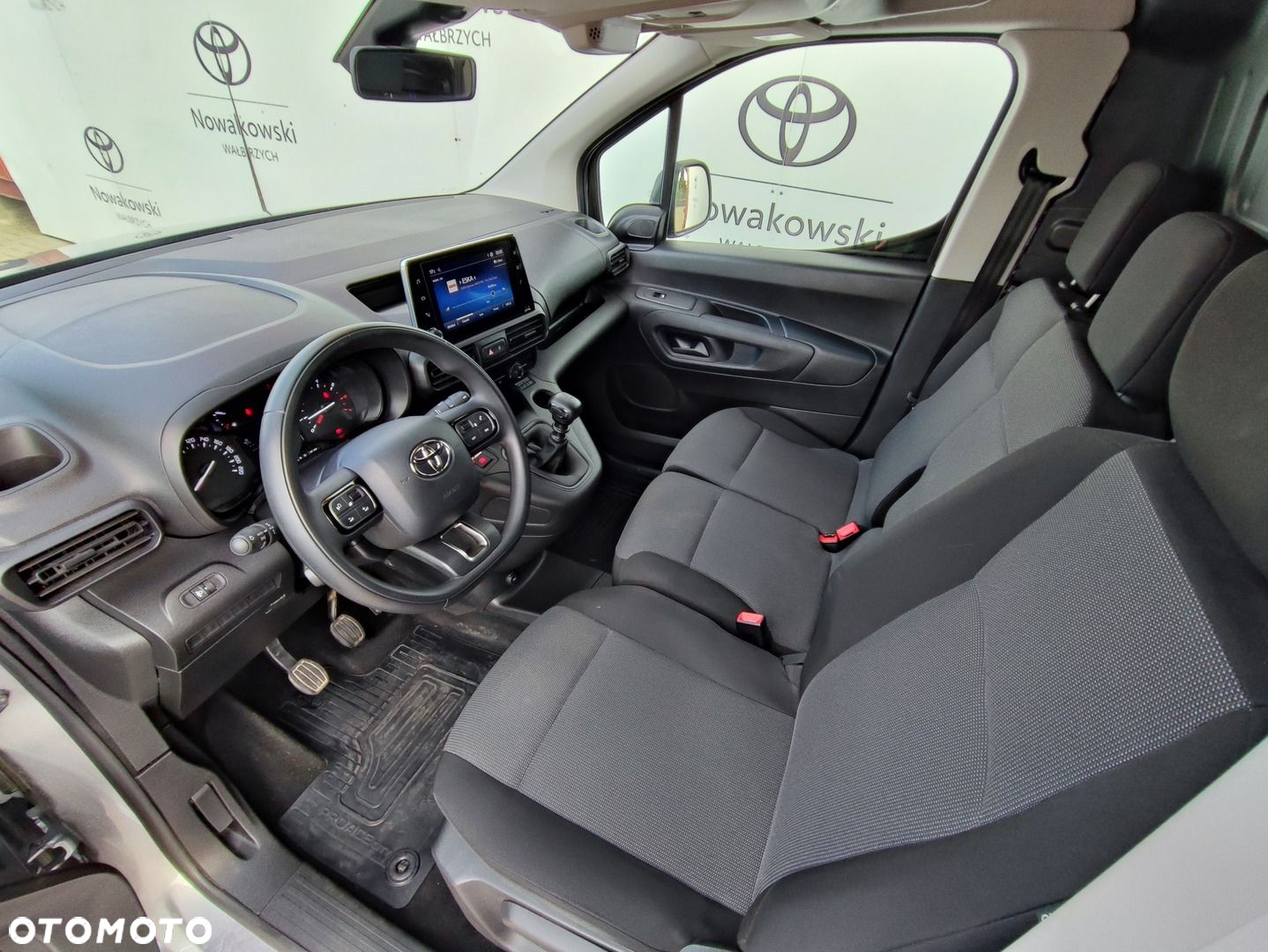 Toyota PROACE CITY - 9