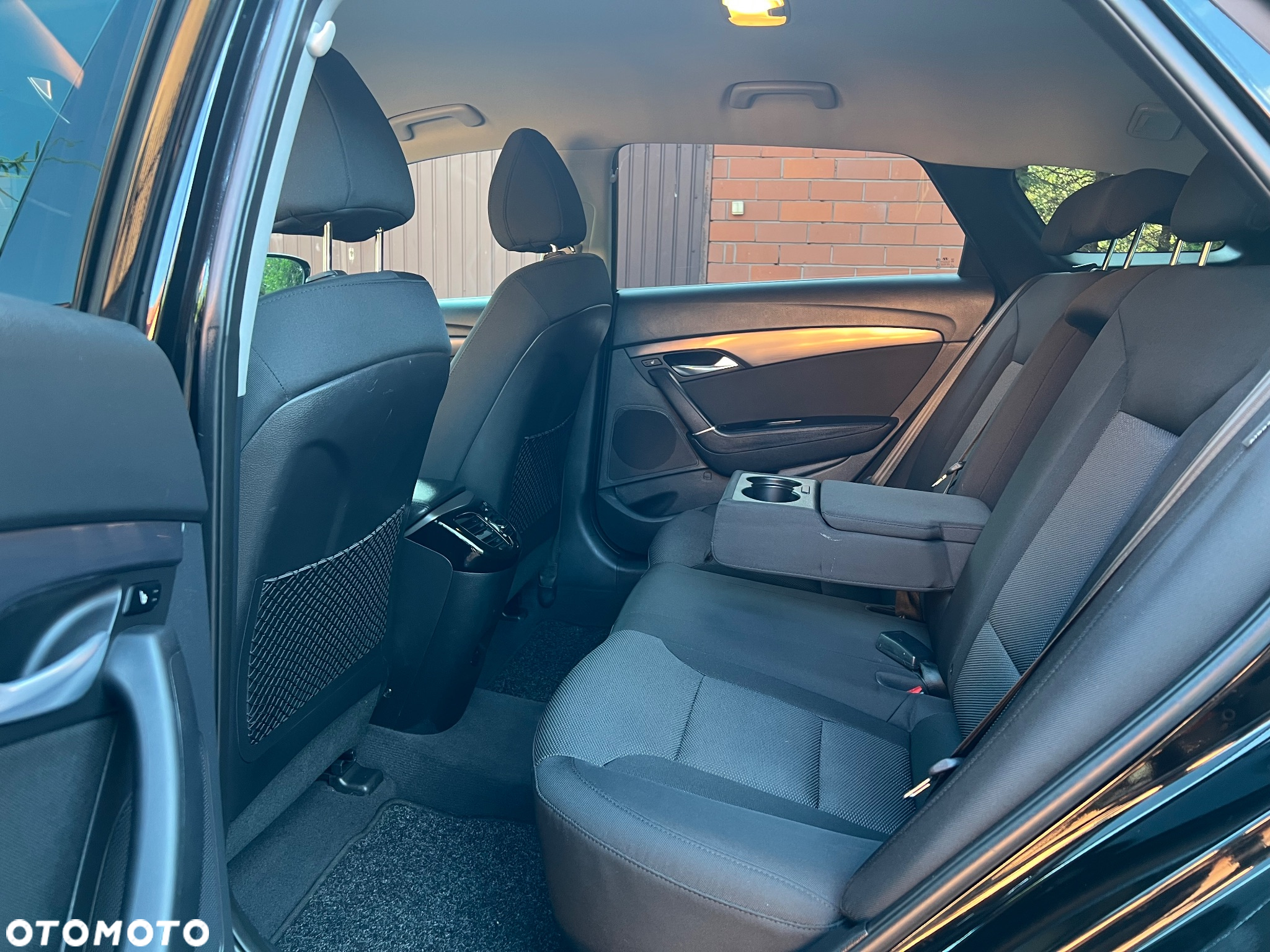 Hyundai i40 Kombi 1.7 CRDi Premium - 16