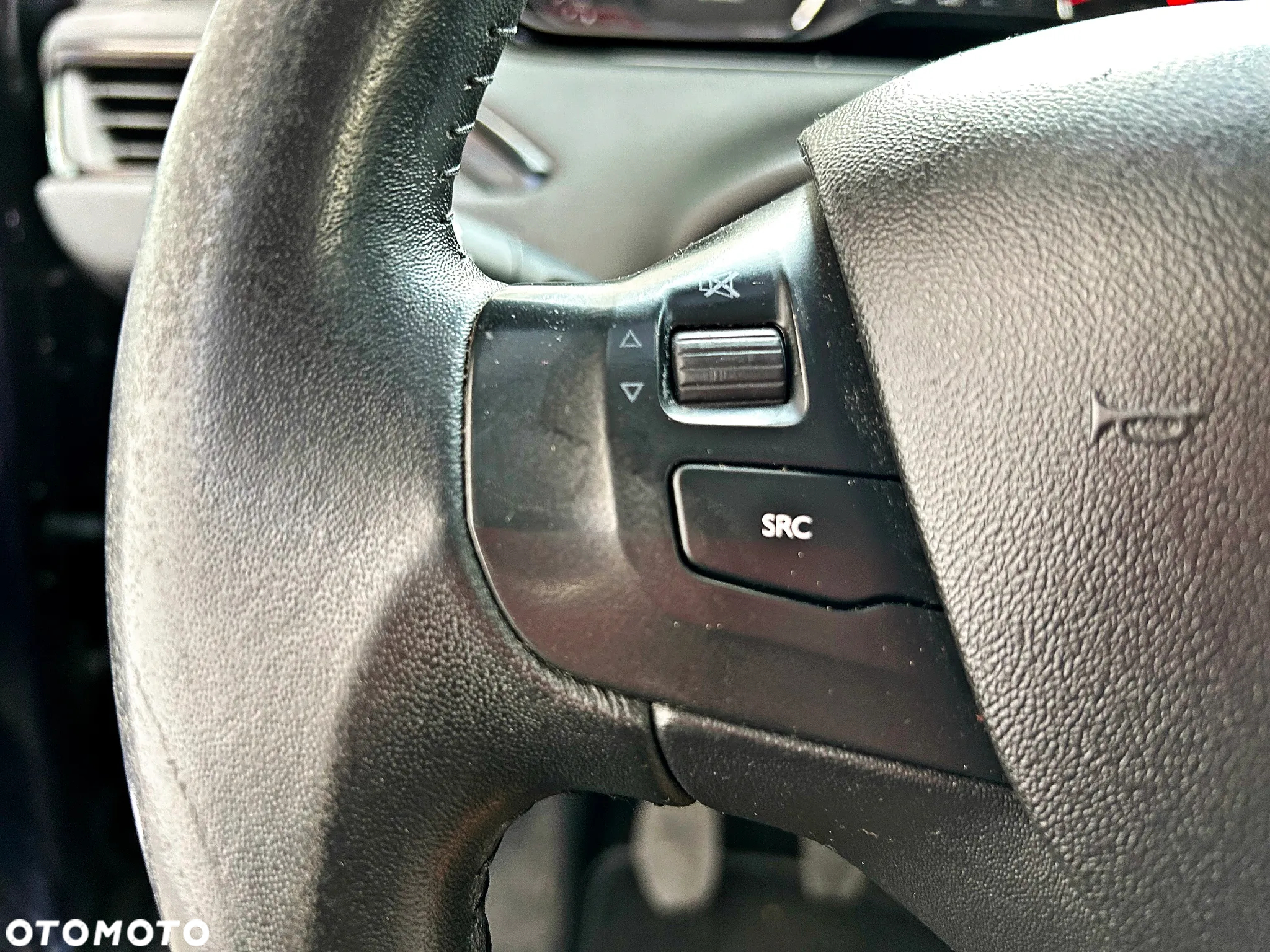 Peugeot 208 e-HDi FAP 92 Stop&Start Style - 36