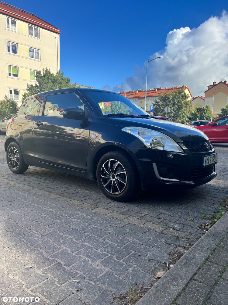 Suzuki Swift 2015 photo 2