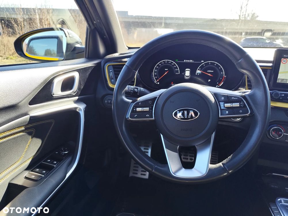Kia XCeed 1.4 T-GDI OPF DCT7 PLATINUM EDITION - 4