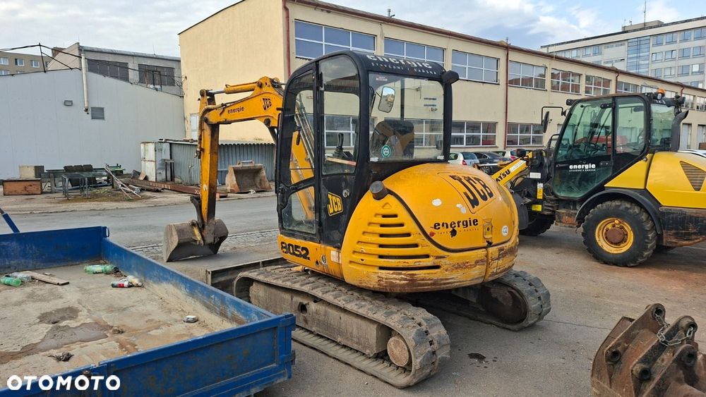 JCB 8052 - 7