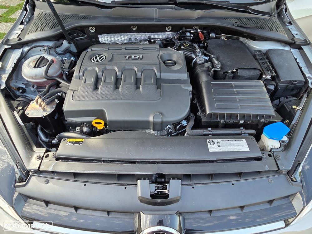 VW Golf Variant 1.6 TDi BlueMotion Trendline - 24