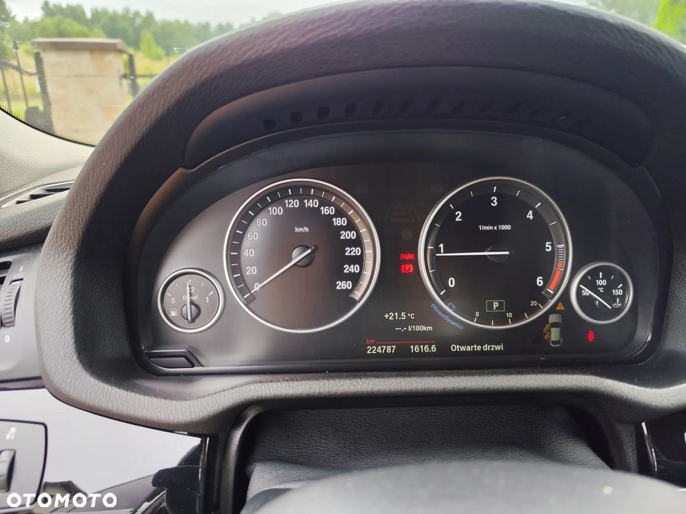 BMW X4 xDrive20d xLine - 12
