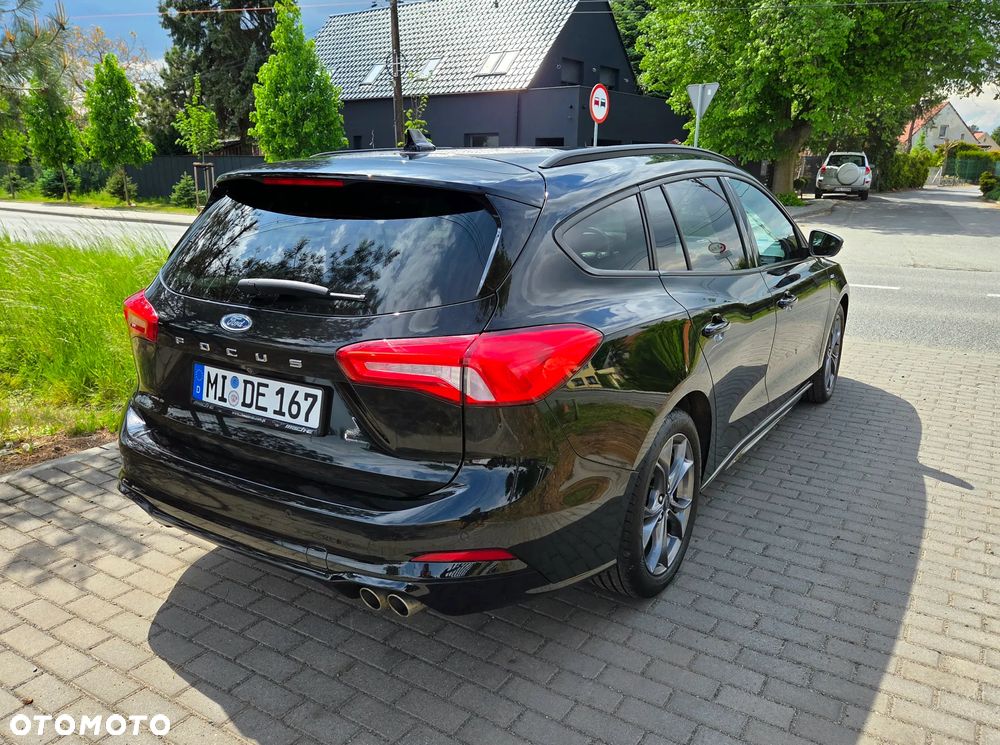 Ford Focus 1.5 EcoBlue Start-Stopp-System ST-LINE - 9
