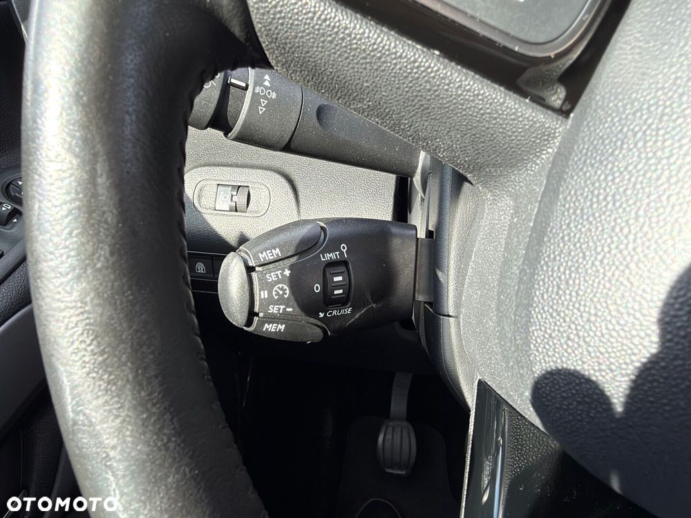 Toyota Proace City Verso 1.5 D-4D Family - 15
