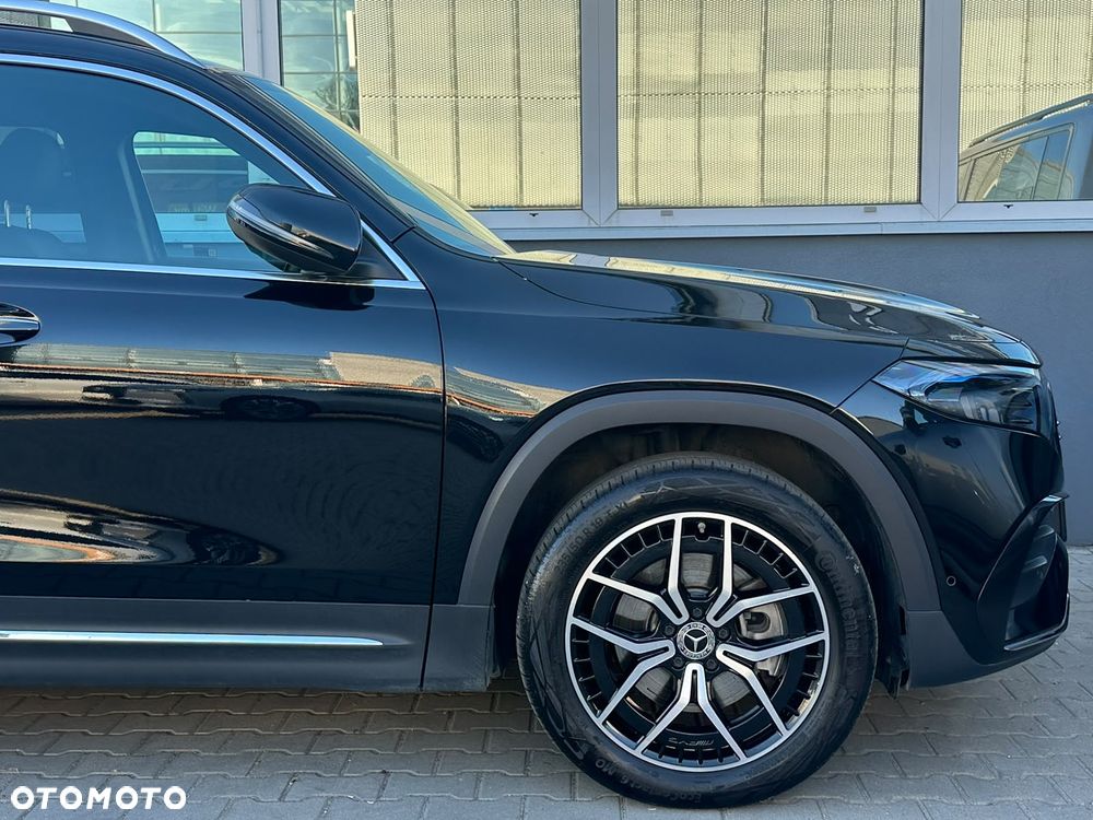 Mercedes-Benz EQB 300 66.5kWh 4-Matic AMG Line - 23