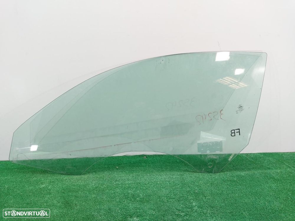 JANELA FRENTE ESQUERDO FORD MUSTANG - 1