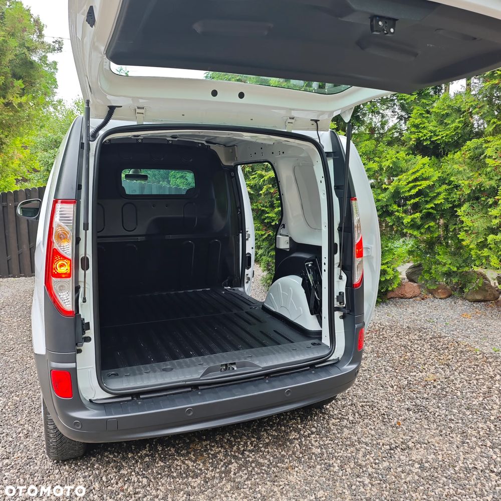 Nissan NV250 - 5