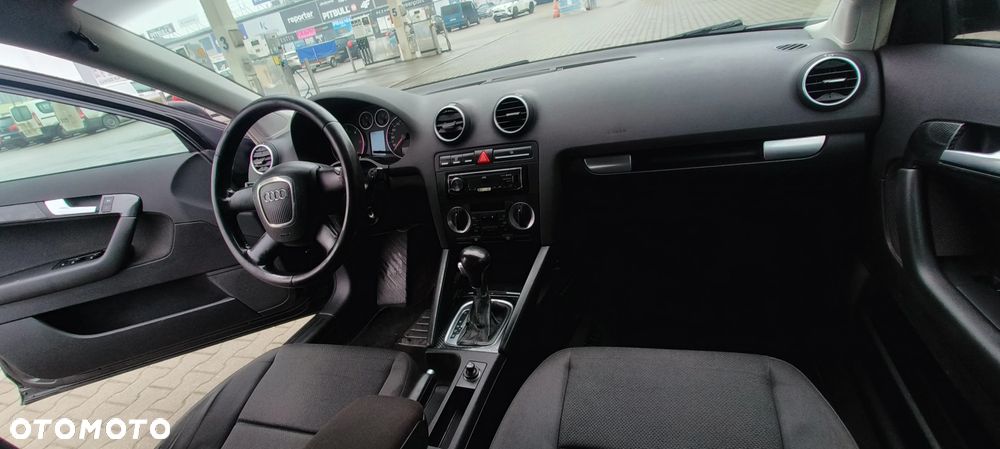 Audi A3 Sportback - 18