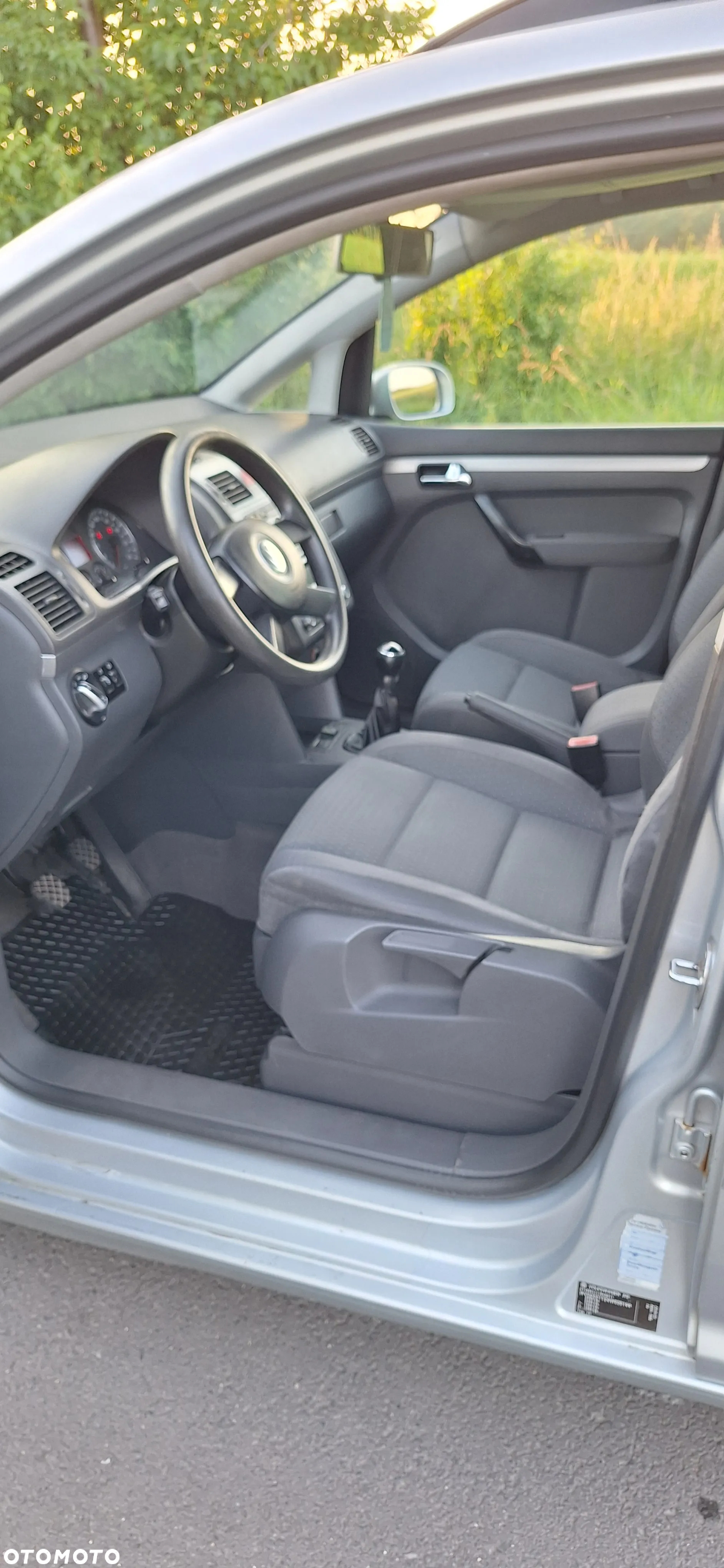 Volkswagen Touran 1.6 Trendline - 19