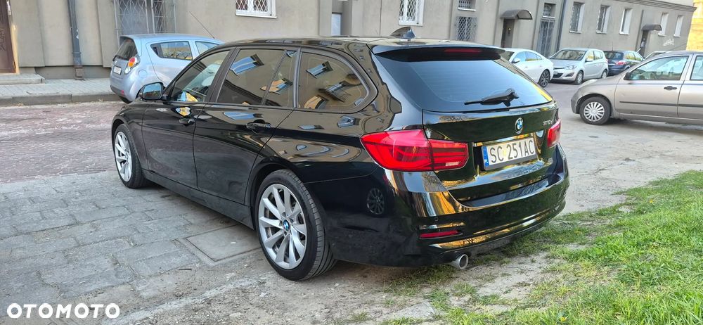 BMW Seria 3 318d - 6