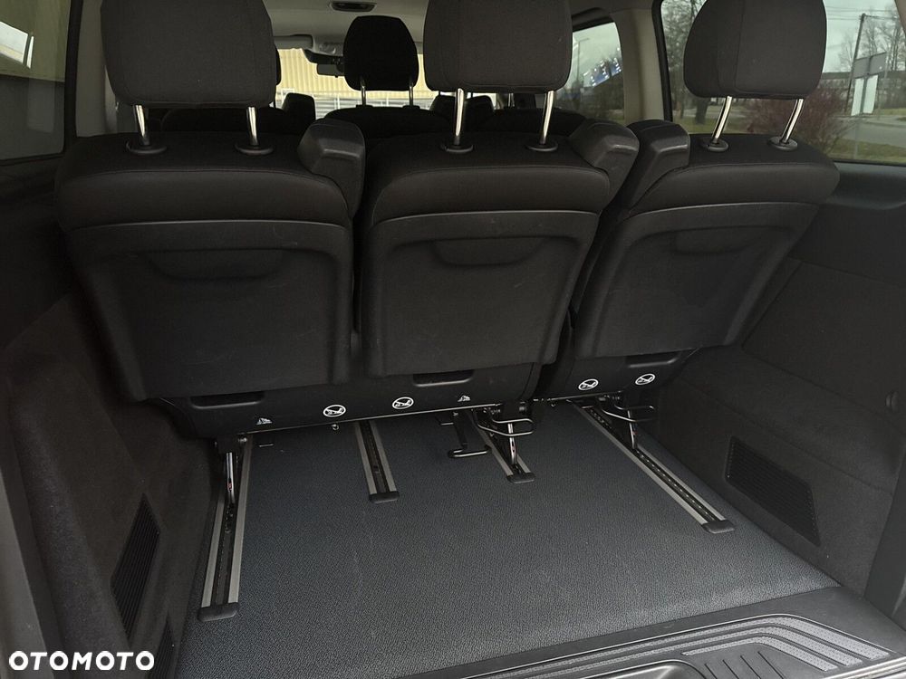 Mercedes-Benz Vito - 11