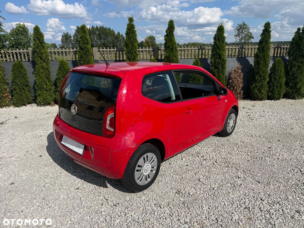 Volkswagen up! - 9