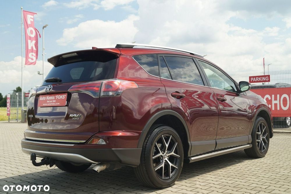 Toyota RAV4 - 7