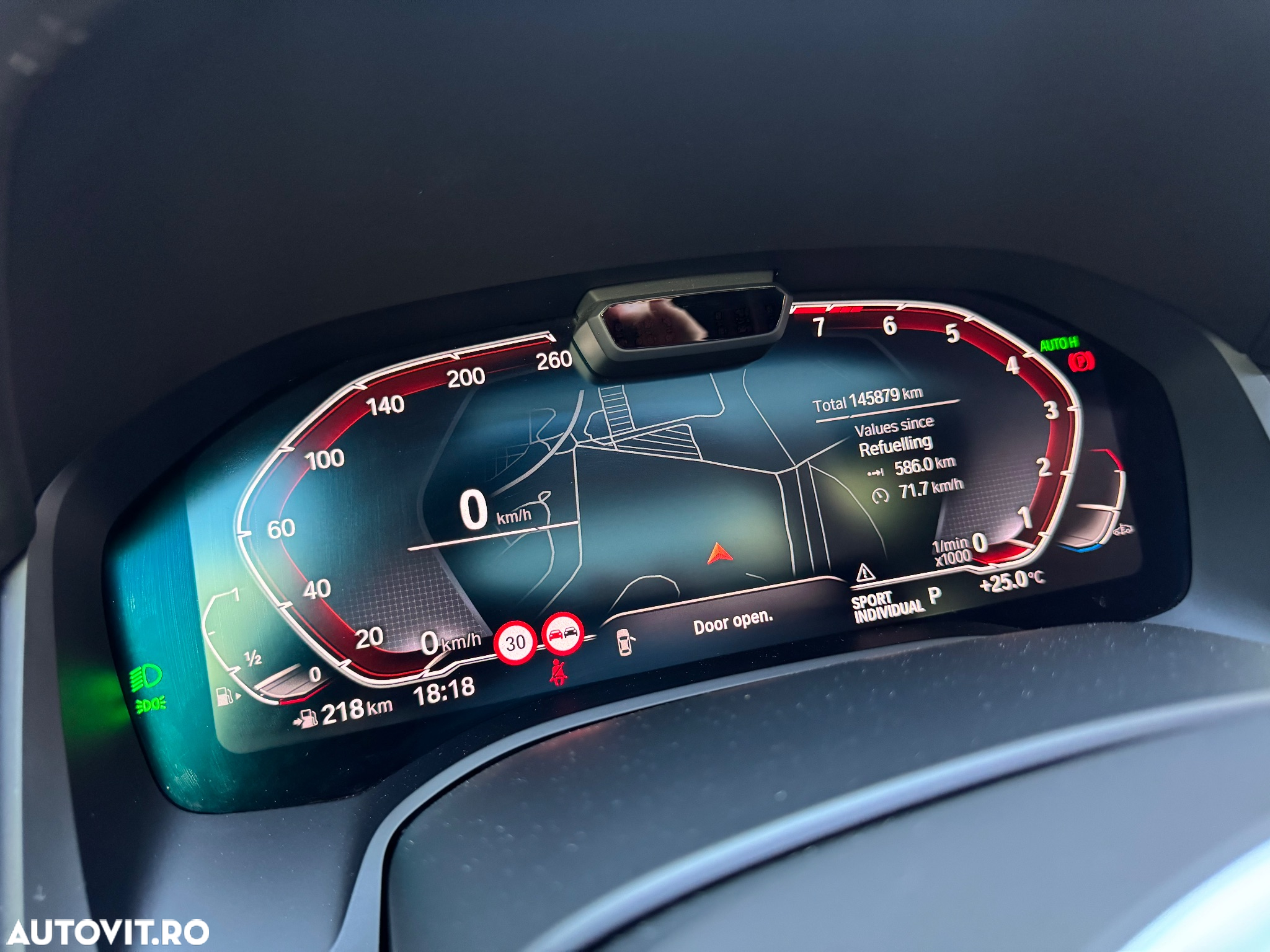 BMW Seria 8 - 33