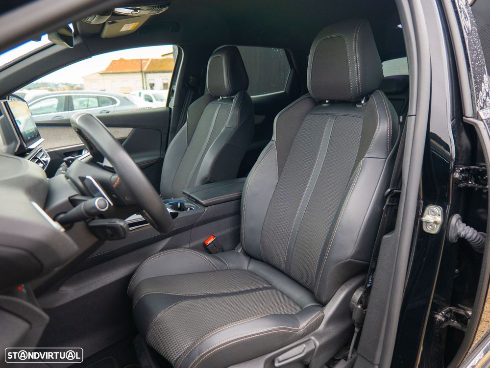 Peugeot 3008 1.6 Hybrid GT e-EAT8 - 30