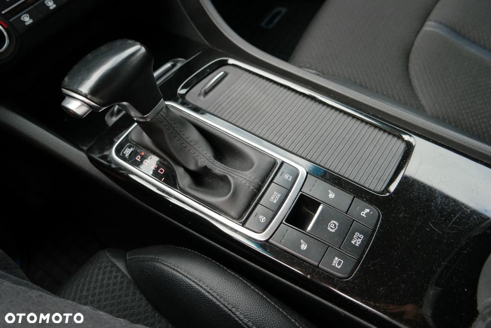 Kia Optima - 33