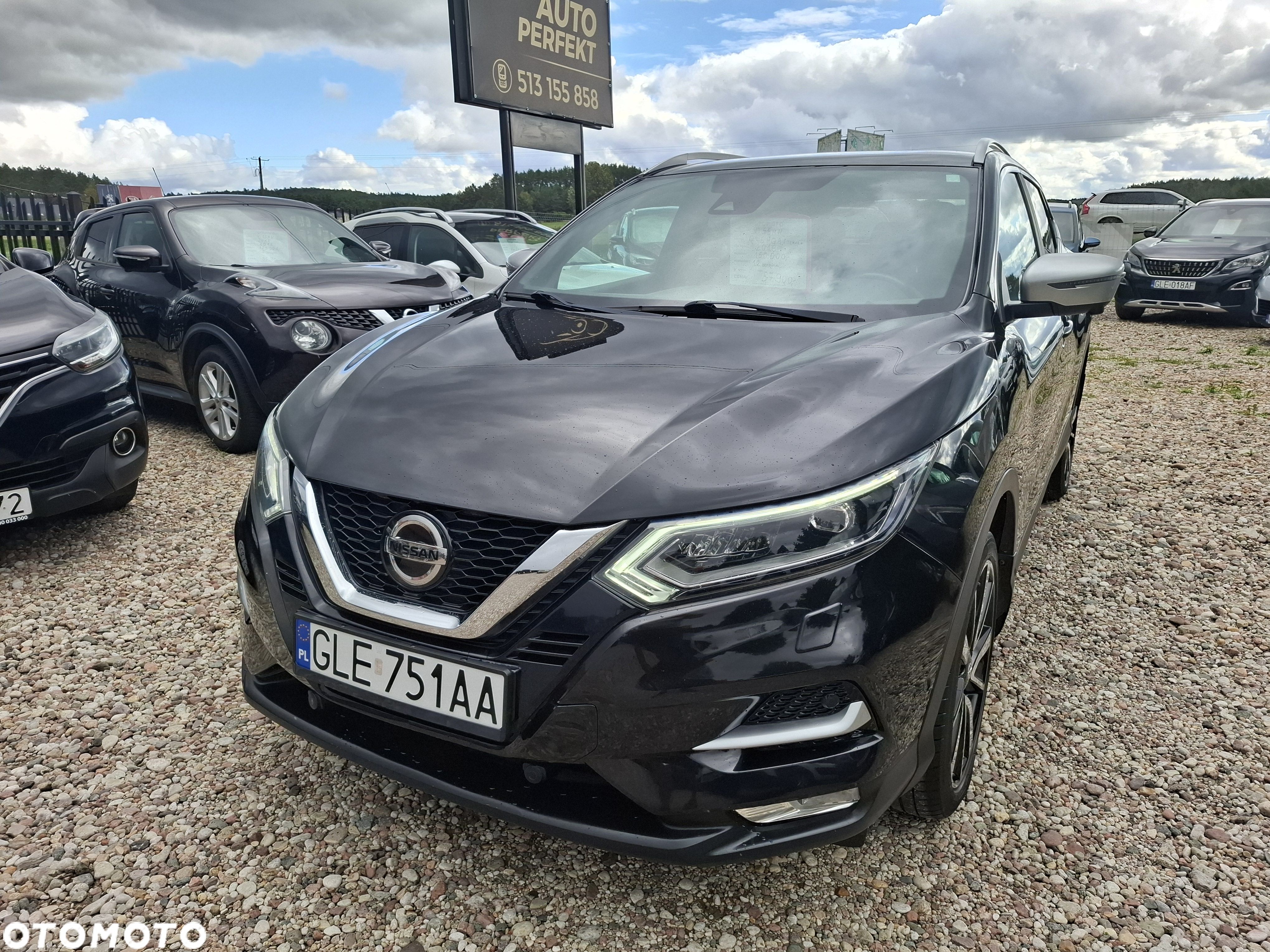 Nissan Qashqai 1.2 DIG-T TEKNA+ - 1
