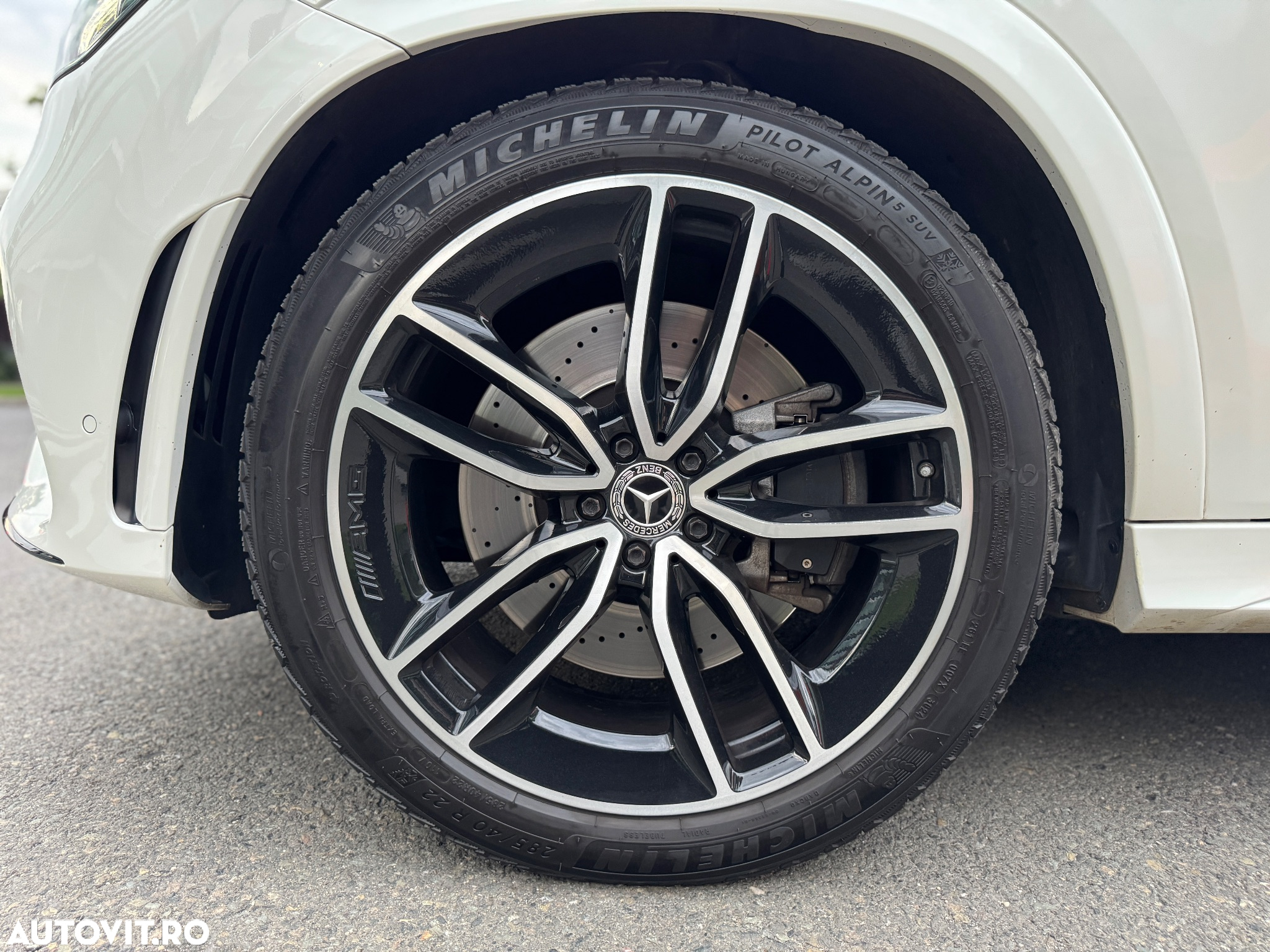 Mercedes-Benz GLE 450 AMG 4Matic 9G-TRONIC AMG Line - 38