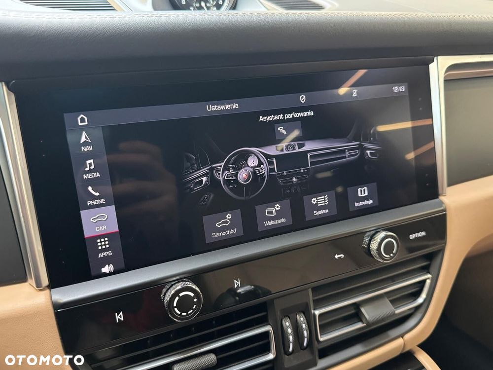 Porsche Macan Standard - 21