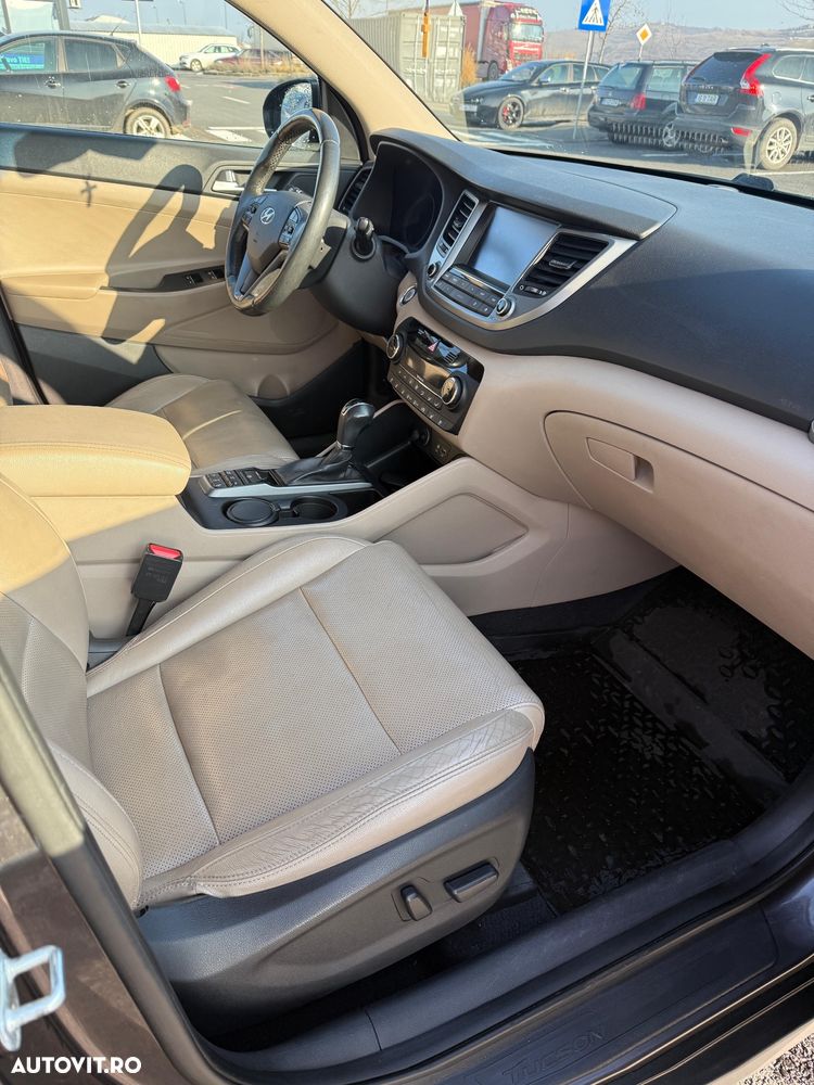 Hyundai Tucson 2.0 CRDI 4WD 6AT Luxury Pack+ - 4