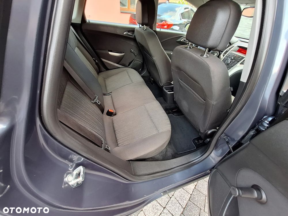 Opel Astra - 6