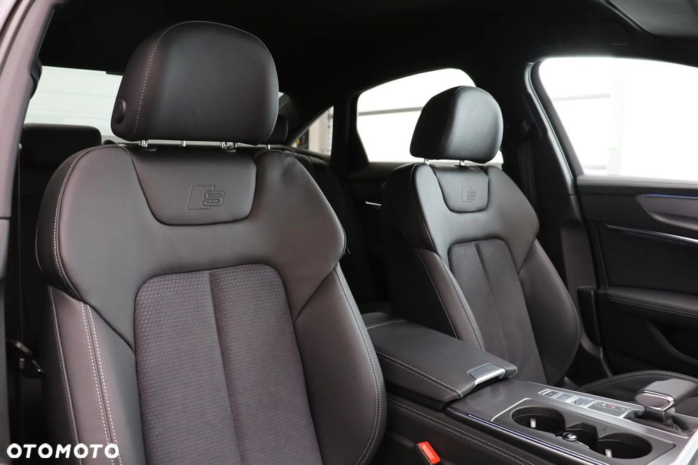 Audi A6 - 34