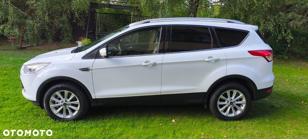 Ford Kuga 2.0 TDCi 4WD Titanium - 4