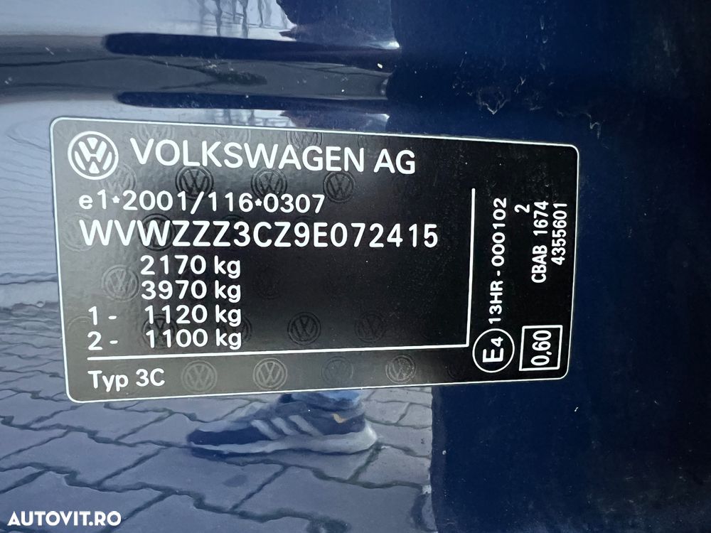 Volkswagen Passat ver-variant-2-0-blue-tdi-scr-highline - 16