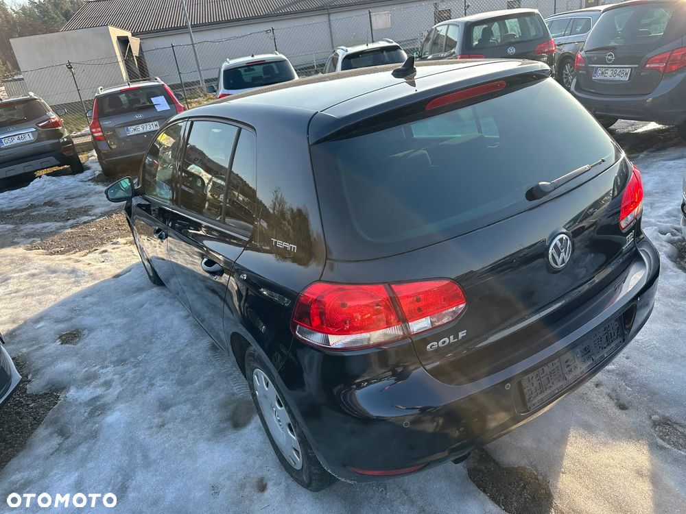 Volkswagen Golf 1.6 TDI DPF BlueMotion - 3