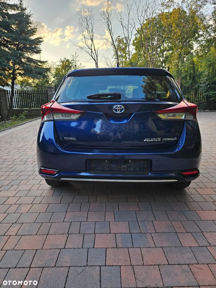 Toyota Auris - 11