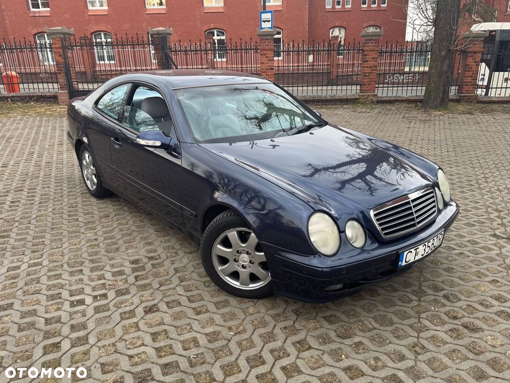 Mercedes-Benz CLK - 2