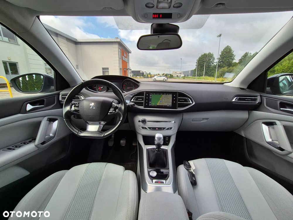 Peugeot 308 - 15