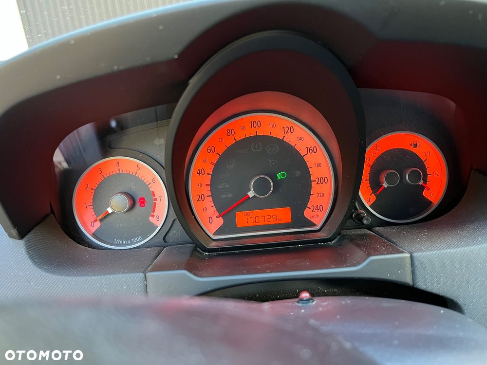 Kia Ceed - 12