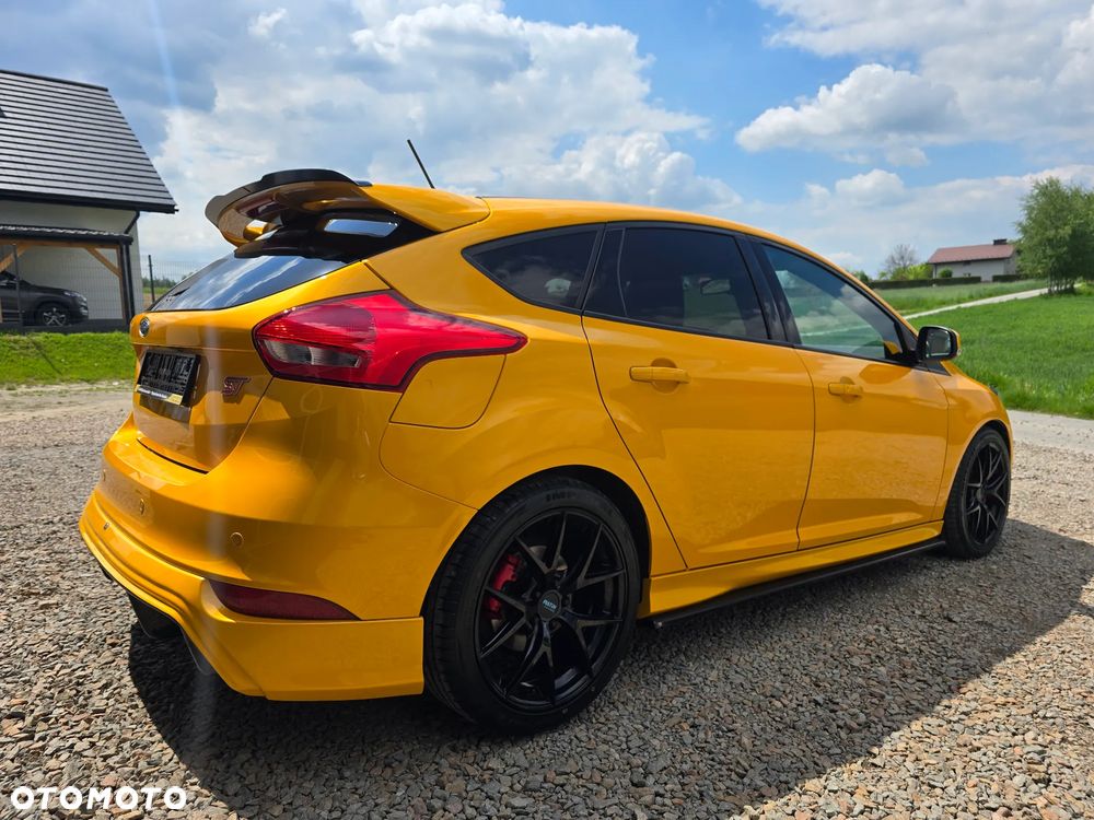 Ford Focus - 7