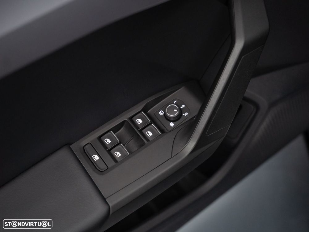 SEAT Leon 1.4 e-Hybrid FR DSG - 17