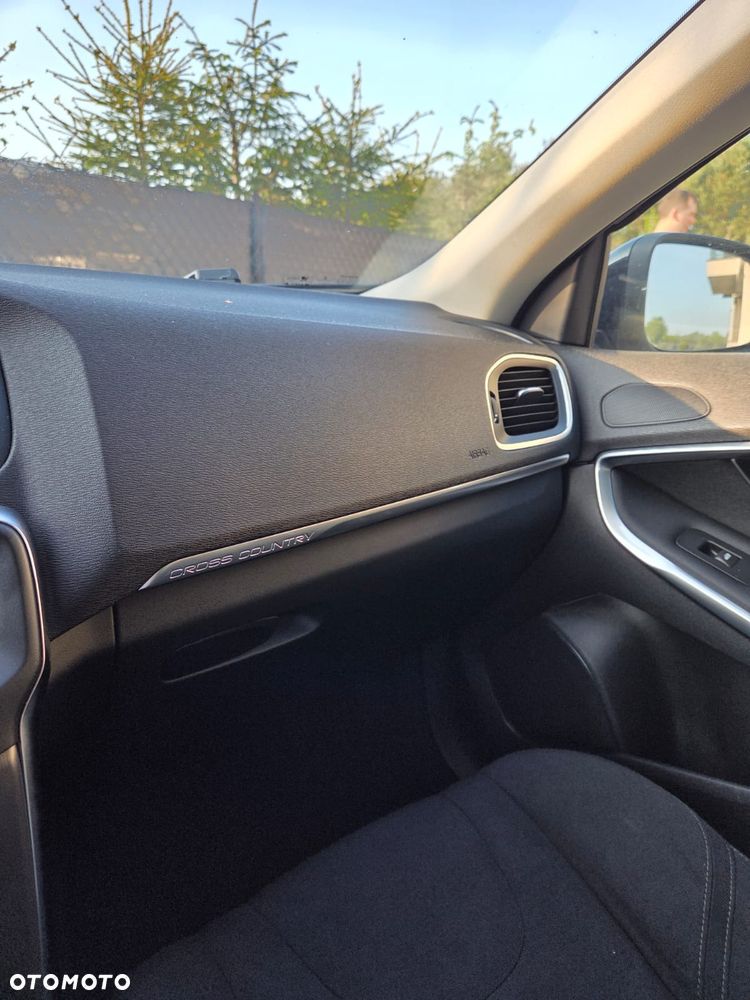 Volvo V40 Cross Country D2 Kinetic - 8