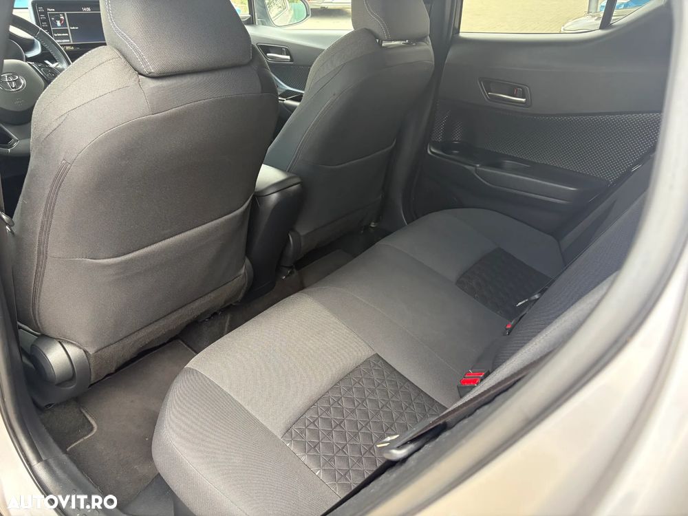 Toyota C-HR Business-Edition - 29