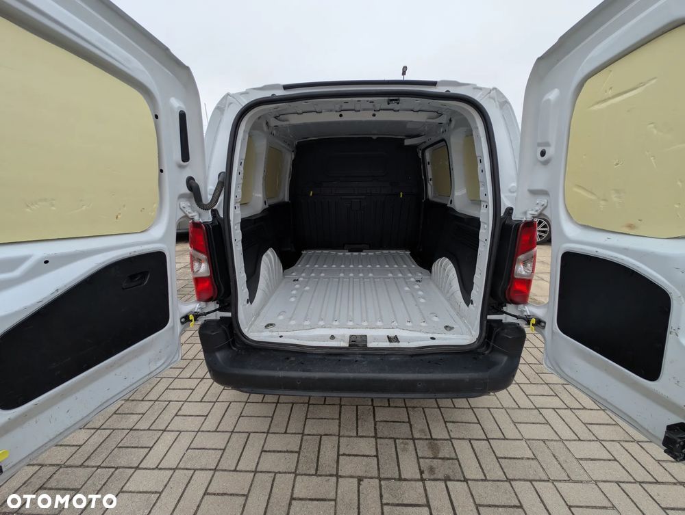 Opel Combo - 17