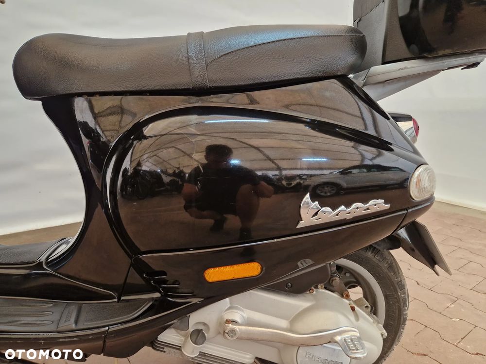 Piaggio Vespa - 17