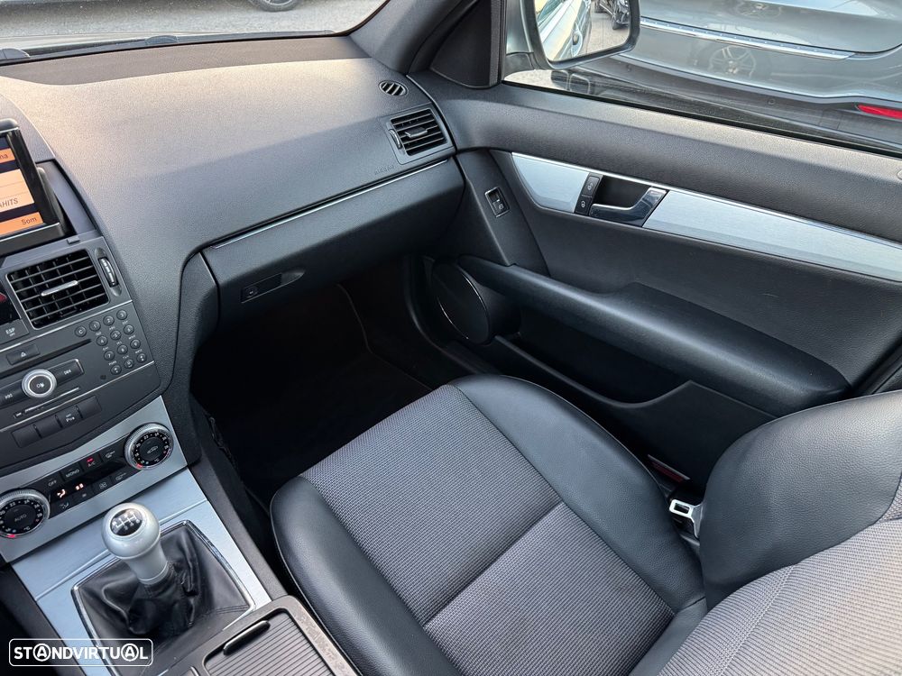 Mercedes-Benz C 220 CDi Avantgarde - 20