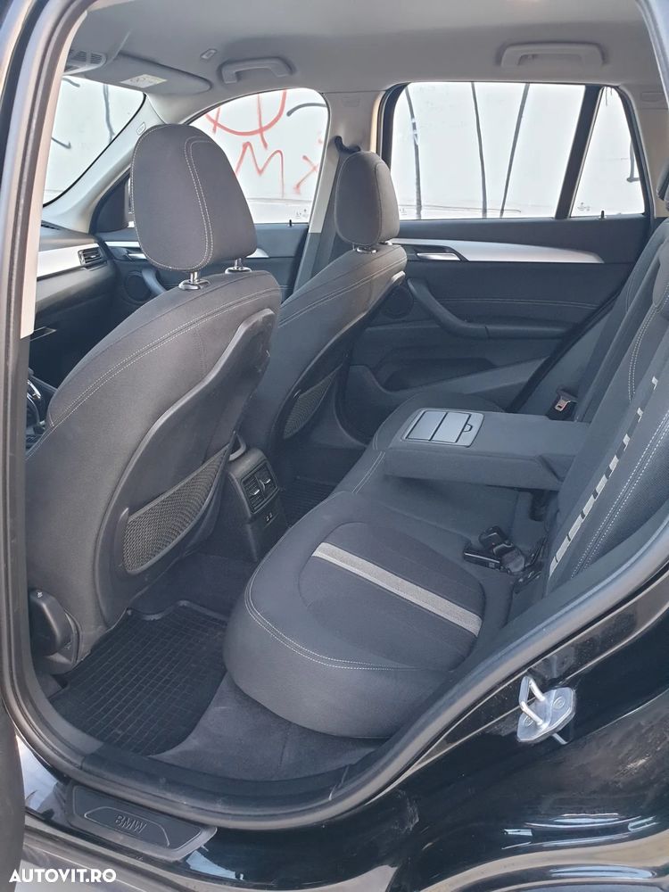 BMW X1 sDrive18d Aut. - 6