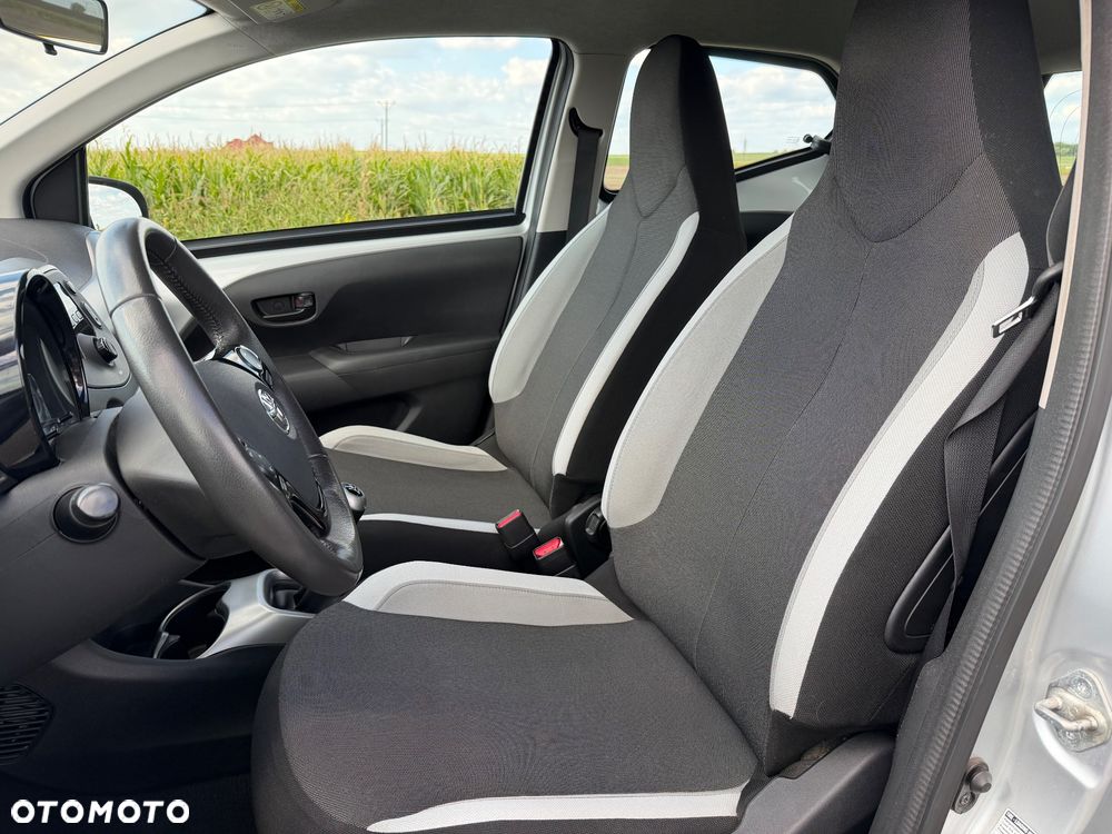 Toyota Aygo 1.0 VVT-i Sprint EU6 - 23