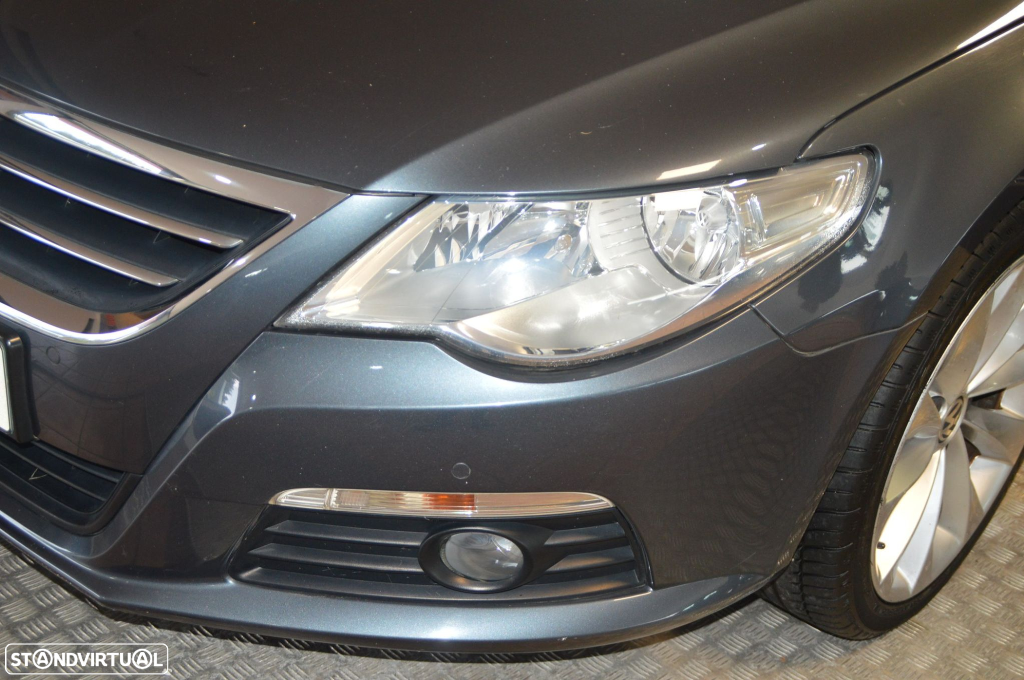 VW Passat CC 2.0 TDi BlueMotion - 18