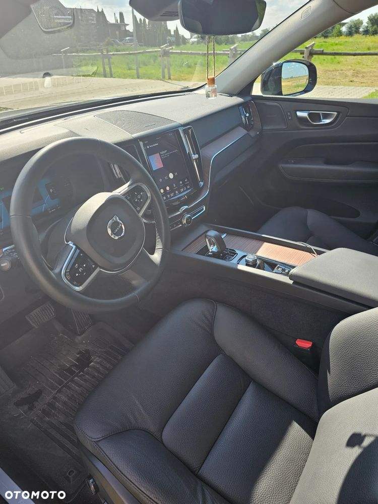 Volvo XC 60 T8 AWD Recharge Plus Dark - 10