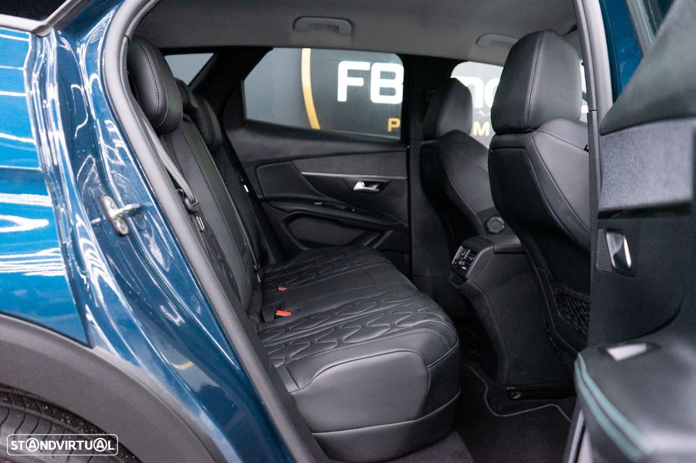 Peugeot 3008 1.6 Hybrid Allure Pack e-EAT8 - 44