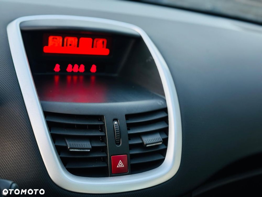 Peugeot 207 1.4 Active - 17